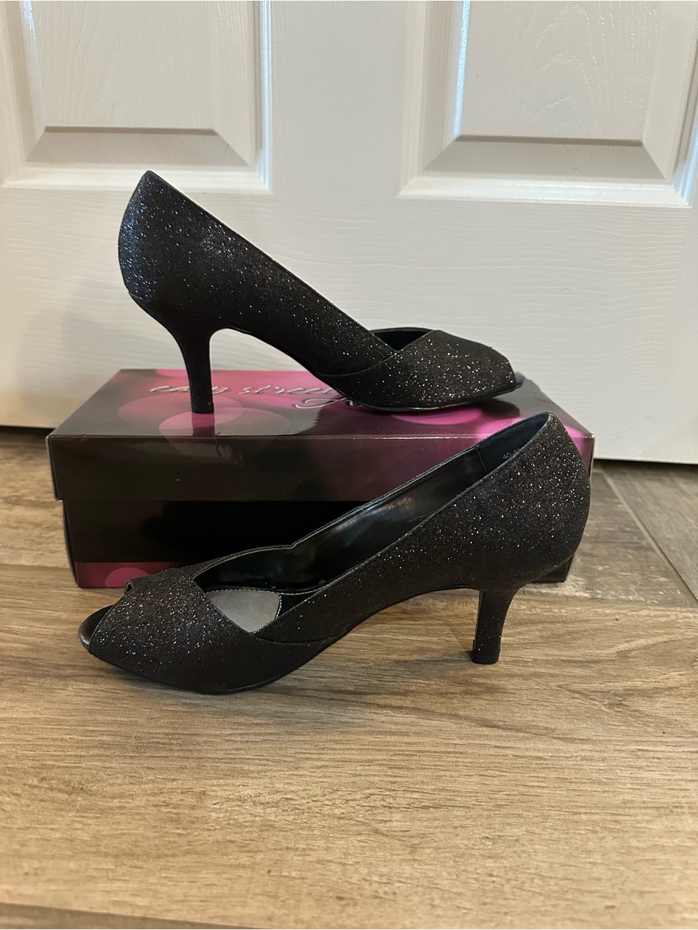 Easy Street Black Glitter Peep Toe Pump Heels Women's US 9.5 M